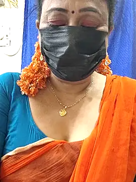 Snapshot of rekha_naier chatting on April 2026 05:17:01 PM rekha naier online show from April 2026 05:17:01 PM