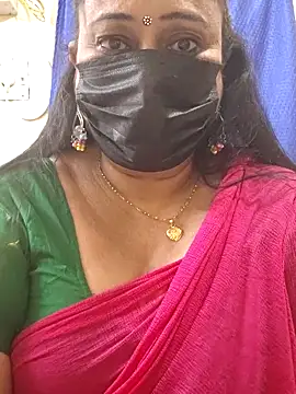 Snapshot of rekha_naier chatting on June 2026 05:17:02 PM rekha naier online show from June 2026 05:17:02 PM