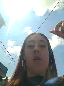 Snapshot of SarahXRusso chatting on February 2025 04:24:02 PM SarahXRusso online show from February 2025 04:24:02 PM