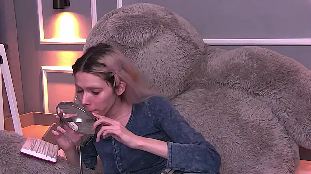 PamelamyDreamys online show from February 2025 06:57:02 PM