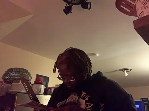 Snapshot of BigKittyRaven chatting on December 2024 10:41:01 PM BigKittyRaven online show from December 2024 10:41:01 PM