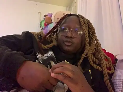 Snapshot of BigKittyRaven chatting on November 2025 12:42:01 AM BigKittyRaven online show from November 2025 12:42:01 AM