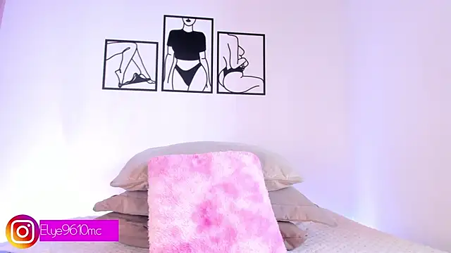 ellie mcdonald online show from May 2026 10:17:01 PM
