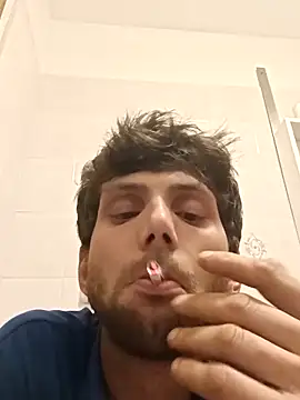 dariodario online show from March 2025 08:42:02 PM