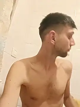 dariodario online show from March 2025 09:53:02 PM