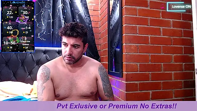 Snapshot of natha_n_andy_anki chatting on June 2026 03:43:02 PM natha n andy anki online show from June 2026 03:43:02 PM