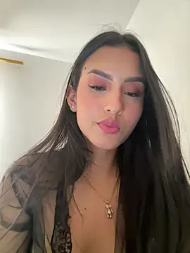  AmberSmithh online show from January 2025 04:32:02 PM