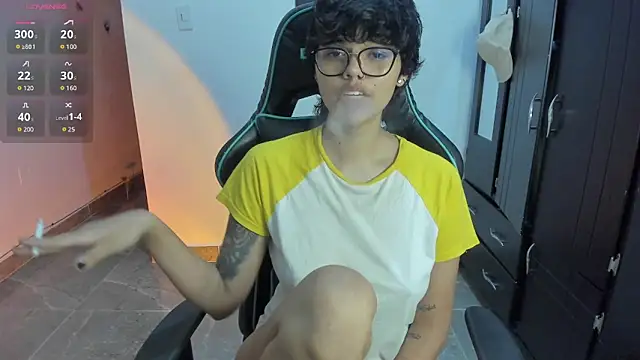 Snapshot of gooddess_isis chatting on December 2024 07:04:02 AM gooddess isis online show from December 2024 07:04:02 AM