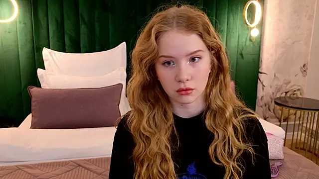 MichelleReid online show from March 2025 03:04:02 AM