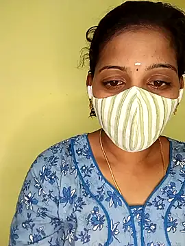 Snapshot of Tamil_Shalini_Lustyy chatting on February 2025 05:22:01 PM Tamil Shalini Lustyy online show from February 2025 05:22:01 PM