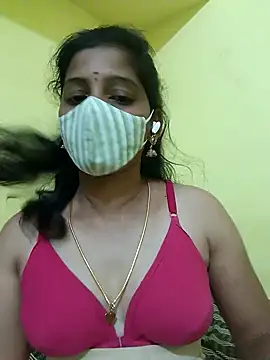 Snapshot of Tamil_Shalini_Lustyy chatting on February 2025 04:00:02 PM Tamil Shalini Lustyy online show from February 2025 04:00:02 PM