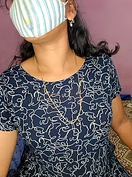 Snapshot of Tamil_Shalini_Lustyy chatting on September 2025 05:03:02 PM Tamil Shalini Lustyy online show from September 2025 05:03:02 PM