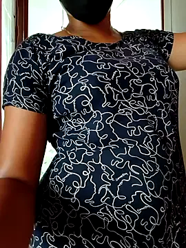 Snapshot of Tamil_Shalini_Lustyy chatting on October 2025 11:07:01 AM Tamil Shalini Lustyy online show from October 2025 11:07:01 AM