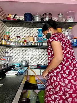 Snapshot of Tamil_Shalini_Lustyy chatting on October 2025 03:18:02 AM Tamil Shalini Lustyy online show from October 2025 03:18:02 AM