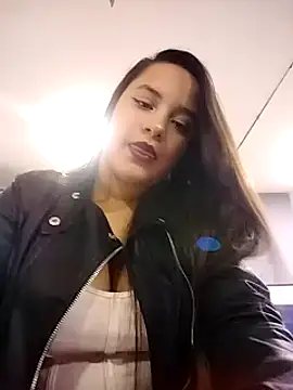 Snapshot of Victoria_Ponce1 chatting on January 2025 08:07:02 PM Victoria Ponce1 online show from January 2025 08:07:02 PM