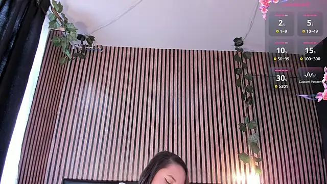 Snapshot of Victoria_Ponce1 chatting on January 2025 01:17:02 PM Victoria Ponce1 online show from January 2025 01:17:02 PM