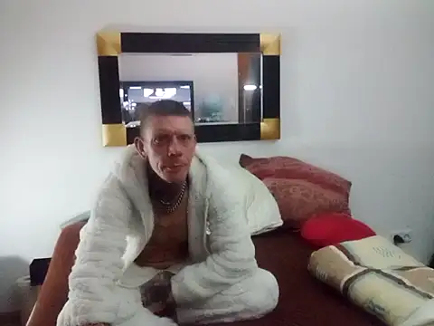 Tattooguy 86 online show from November 2025 01:48:02 AM