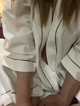 Remi official online show from December 2024 02:05:02 PM