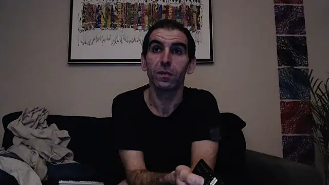 Snapshot of Samir_44200 chatting on January 2025 04:38:02 AM Samir 44200 online show from January 2025 04:38:02 AM