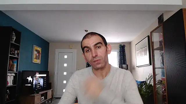 Snapshot of Samir_44200 chatting on October 2025 02:19:01 PM Samir 44200 online show from October 2025 02:19:01 PM