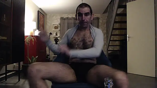 Snapshot of Samir_44200 chatting on March 2026 09:21:02 PM Samir 44200 online show from March 2026 09:21:02 PM