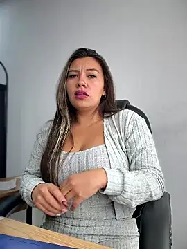 LIZ-06  online show from May 2026 01:41:02 PM
