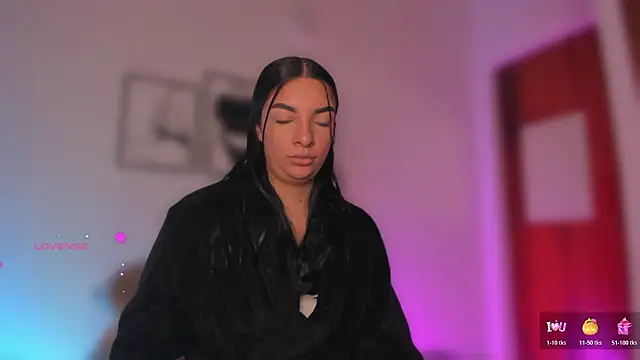 777AylinZ online show from February 2026 12:22:02 PM