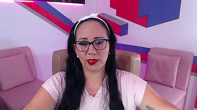 ashleylove prg online show from February 2025 03:30:01 AM