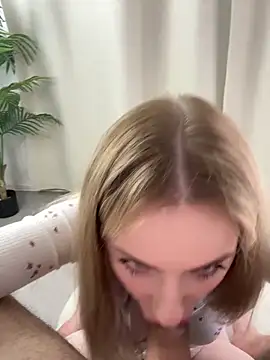 Snapshot of CaseyCumFace chatting on September 2025 06:29:02 PM CaseyCumFace online show from September 2025 06:29:02 PM