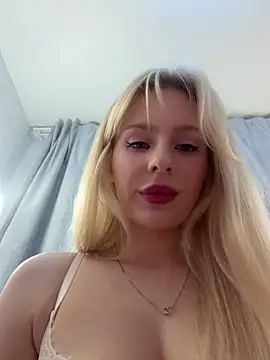 Snapshot of CaseyCumFace chatting on July 2026 08:03:01 PM CaseyCumFace online show from July 2026 08:03:01 PM