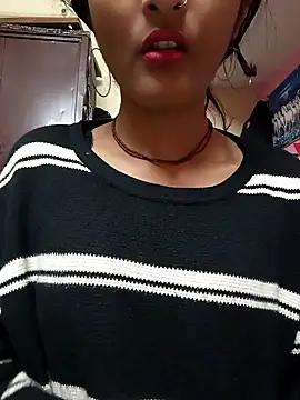 Snapshot of BabySlimmy10 chatting on February 2025 07:09:01 PM BabySlimmy10 online show from February 2025 07:09:01 PM