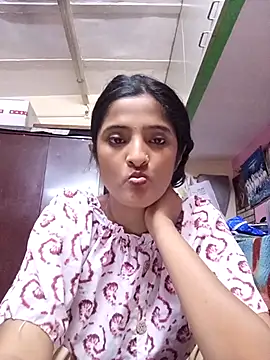 Snapshot of BabySlimmy10 chatting on October 2025 06:41:01 PM BabySlimmy10 online show from October 2025 06:41:01 PM