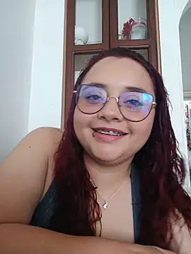 CURVY-HORNY online show from May 2026 07:43:02 PM
