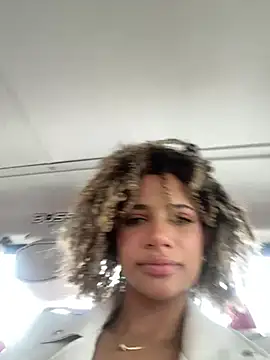 naomidawsonn online show from June 2026 07:27:02 PM