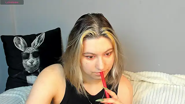 Bonni Meiz online show from February 2025 03:34:02 AM