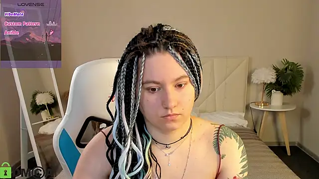 Bonni Meiz online show from March 2026 03:12:02 AM