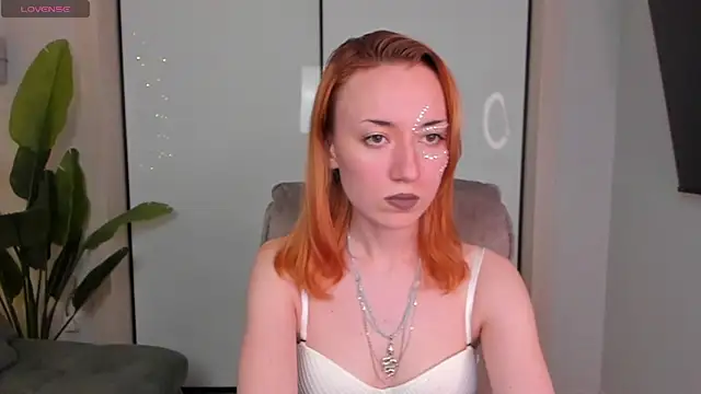 Snapshot of Maddy_Garcia chatting on January 2025 11:38:01 PM Maddy Garcia online show from January 2025 11:38:01 PM