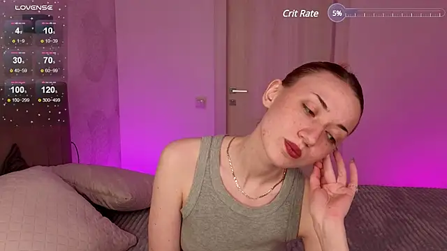 Snapshot of Maddy_Garcia chatting on January 2025 02:45:02 AM Maddy Garcia online show from January 2025 02:45:02 AM