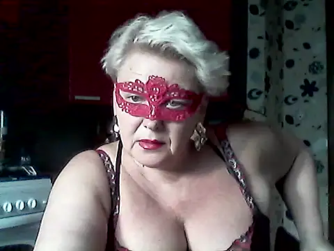 Lisa Suzie online show from March 2026 02:31:02 PM
