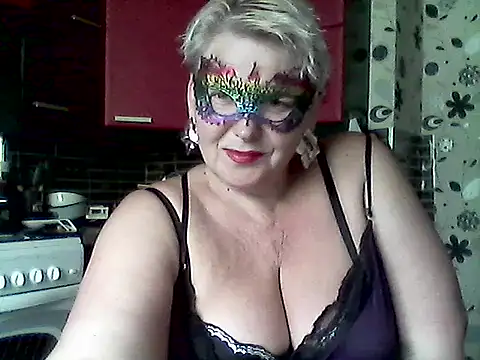 Lisa Suzie online show from May 2026 08:21:02 AM