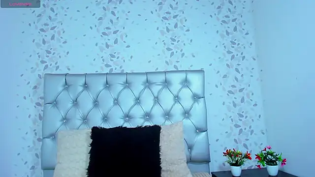 candymery online show from January 2025 07:34:01 PM