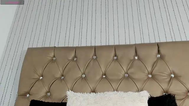 candymery online show from September 2025 07:36:01 PM