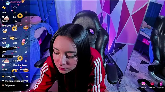 dakota-bright01 online show from December 2024 07:18:01 PM