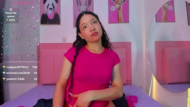 amandalee01 online show from February 2025 04:47:01 PM