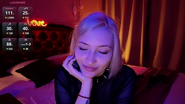 Snapshot of alexa_novak chatting on December 2024 01:34:01 AM alexa novak online show from December 2024 01:34:01 AM