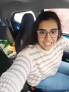 Snapshot of Ursumi1 chatting on December 2025 03:51:02 PM Ursumi1 online show from December 2025 03:51:02 PM