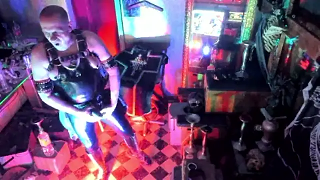 Snapshot of BULGEDEMON chatting on January 2026 07:50:02 PM BULGEDEMON online show from January 2026 07:50:02 PM