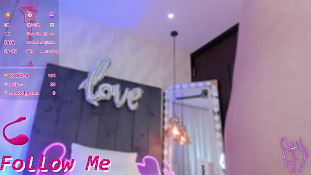 Snapshot of SHARONN____ chatting on February 2025 10:04:01 AM SHARONN online show from February 2025 10:04:01 AM