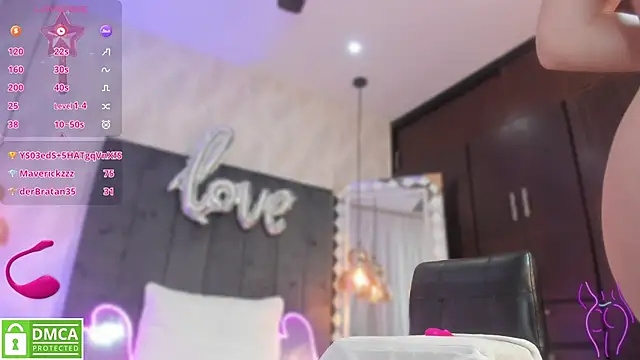 Snapshot of SHARONN____ chatting on March 2025 10:00:02 AM SHARONN online show from March 2025 10:00:02 AM