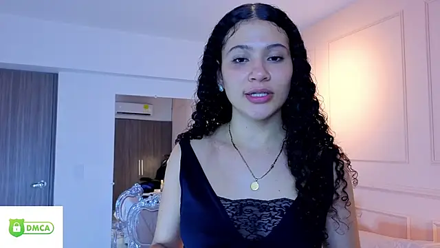 Snapshot of SHARONN____ chatting on October 2025 04:13:01 AM SHARONN online show from October 2025 04:13:01 AM